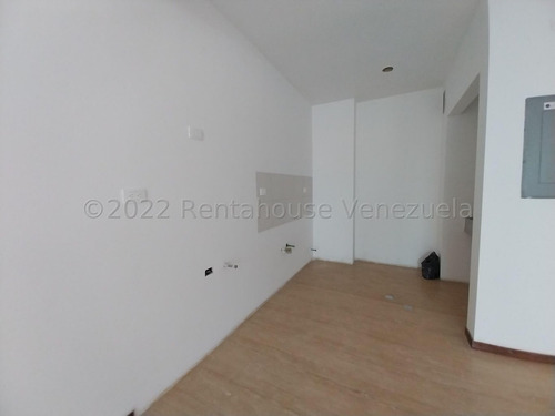 Imagen 15 de 16 de Apartamento En Venta - Campo Alegre 23-16727 - Ja 04242153335