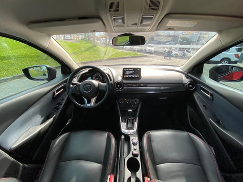 Imagen 9 de 9 de Mazda 2 Touring 1.5 2016