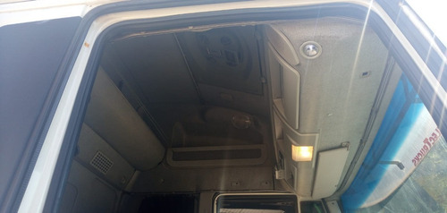 Imagem 6 de 12 de Iveco Cursor 450 E 330 T