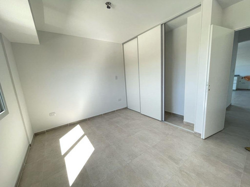 Imagen 5 de 9 de Departamento - Ituzaingó Centro