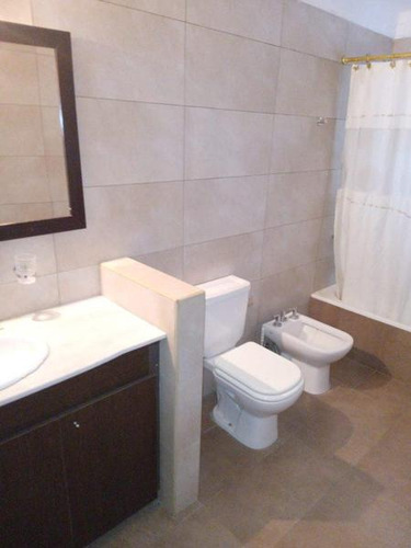Casa De 4 Domitorios Y 2 Baños Pinamar Permuta