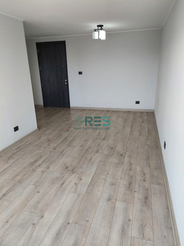 Departamento En Venta De 2 Dorm. En Santiago