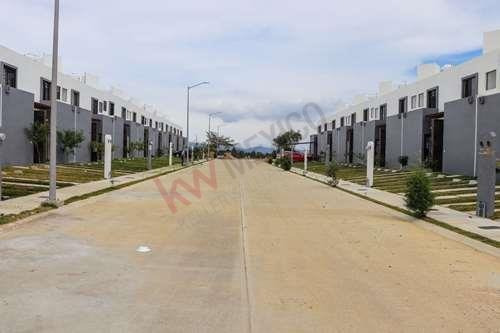 Imagen 22 de 22 de Casa En Venta En Carretera Internacional Tuxtla-ocozocoautla A 15 Min. De La Ciudad. Fracc. Bosques Del Sayab
