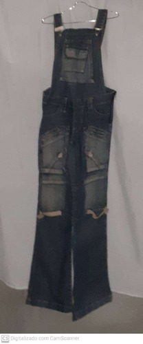 Imagem 1 de 4 de Kit Jovem De Macacão Jeans E Caderno Universitário