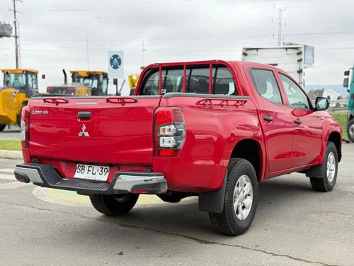 Mitsubishi L200 Katana D/C 2.4 TDI MT CRM 4X4