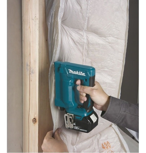 Engrapadora (7-10mm) Inalámbrica 18v Makita Dst112rfj