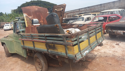Rural Willys 68 F75 Pick Up 4cc Motor
