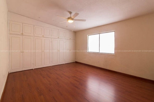 Imagen 16 de 28 de Casas En Venta Zona San Francisco Chihuahua