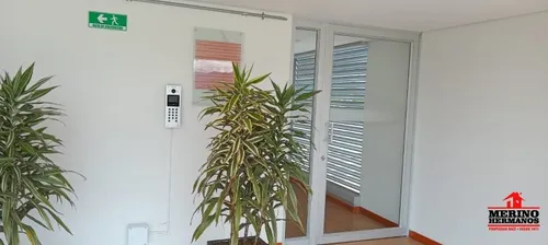 Local En Arriendo En Llanogrande. Cod A5532
