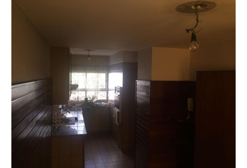 Excelente Casa En Zona Residencial 8,66 X 28