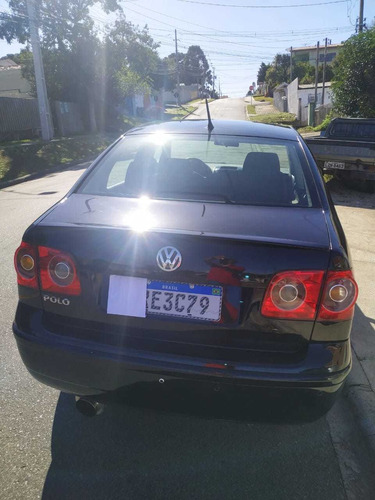 Volkswagen Polo Sedan 2012 1.6 Vht Comfortline Total Flex 4p