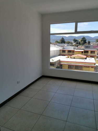 Imagen 5 de 5 de Apartamento En Renta Y Venta En Zona 7 Portico