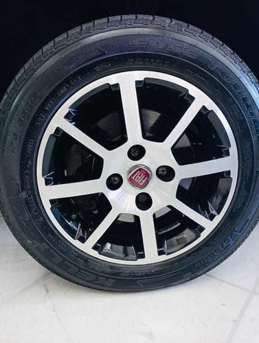 Imagem 6 de 10 de Fiat Doblo Essence 1.8 2013