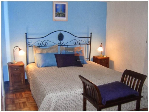 Zona Golff, Casa En Excelente Estado- Ref: 8756