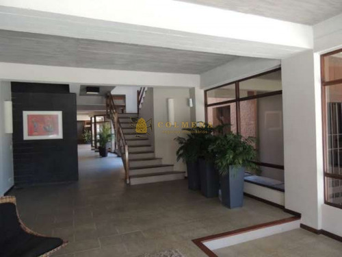Edificio En La Peninsula. 2 Dorms (1suite), 2 Baños Living Comedor, Cocina Y Garage.-ref:1873