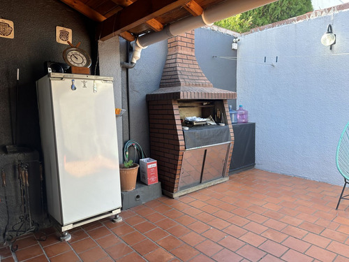 Venta De Casa Ph Al Frente 3 Ambientes Con Cochera,