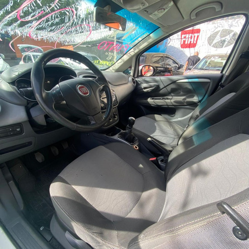Fiat Punto 1.6 16V Essence Sp Flex 5P