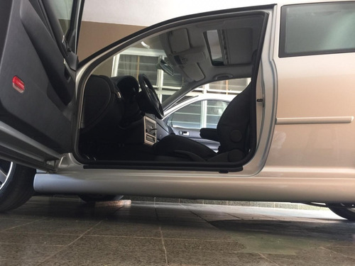 Imagem 7 de 9 de Volkswagen Golf 2.8 Gti Vr6 3p