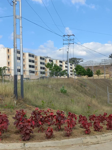 Imagen 6 de 13 de Apartamento Venta Charallave La Colina Inmobiliaria Century 21 Inverpropiedad Wr