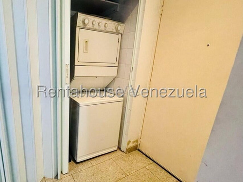 Alquilo Comodo Apartamento La Castellana Yf