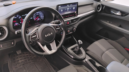 Kia Forte 2.0 Hb Ex Mt