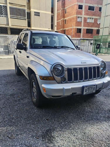 Jeep Liberty *nr*