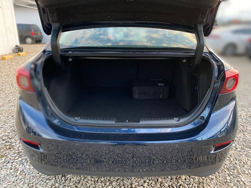 Mazda 3 Touring 2019 2000cc