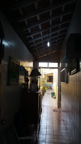 Imagem 2 de 14 de Casa 3 Qtos, Sala, Cozinha, Bom Quintal E Garagens $ 320.mil