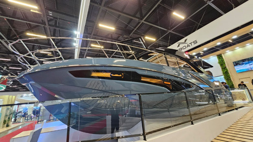 Lancha Nx 41 Horizon N É Solara Triton Ventura Real