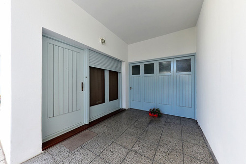 Venta Casa 4 Amb.(amplios) Wilde,avellaneda Patio
