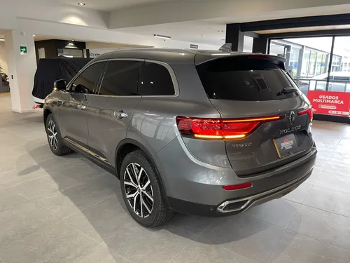 Renault Koleos 2.5 Intens 4X4 Bose