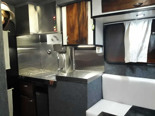 Camper Lessur