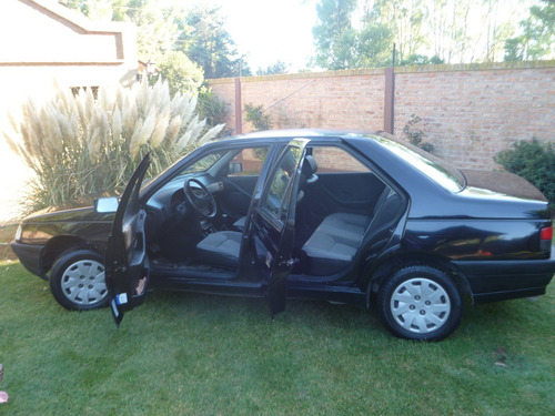 Imagen 1 de 11 de Peugeot 405 1.9 Diesel 2003. Última Serie Nacional.