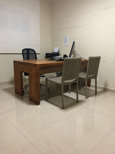 Imagem 13 de 15 de Casas - Residencial - 195