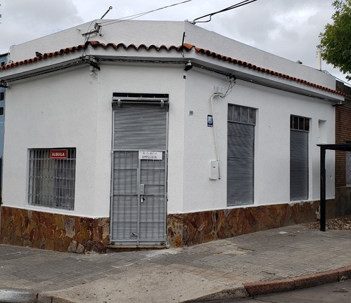 Local Para Comercio En El Corazón Del Cerrito