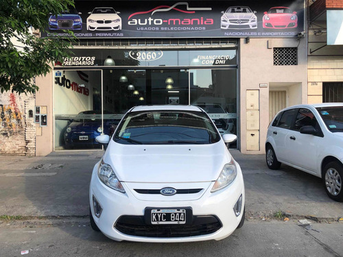 Imagen 2 de 9 de Ford Fiesta Kinetic Design 1.6 120cv Titanium Automania