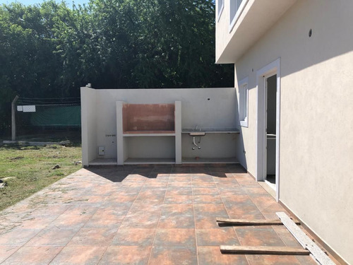 Casa En Venta En Barrio Cerrado Buenos Aires Village