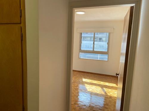 Venta Apartmento Esquina Wtc 1 Dorm Con Renta