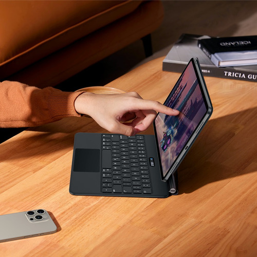 Teclado Y Funda Baseus Con Touchpad Para iPad Pro 11 2024 Color Negro