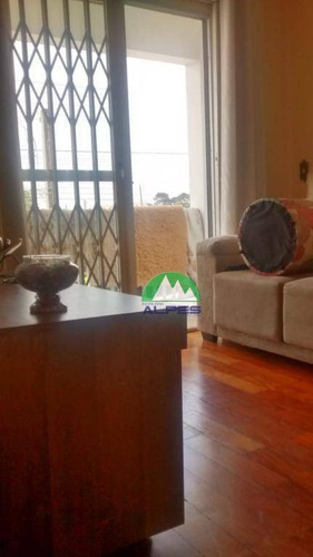 Sobrado Residencial À Venda, Xaxim, Curitiba. - So0827