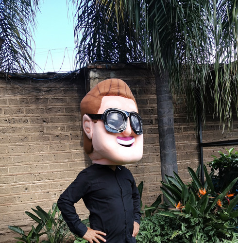 Cabezón Botarga Luis Miguel Disfraz Animación Eventos Fiesta
