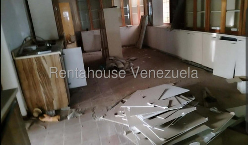 Casa Comercial En Venta En Las Mercedes, Caracas-af