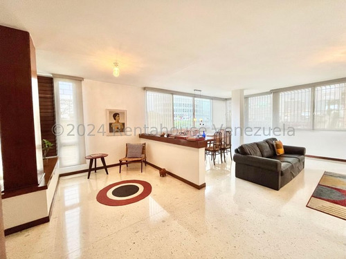 Amplio Apartamento En Alquiler Las Mercedes Rah Mls24-18737