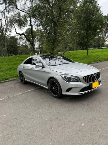 Mercedes-Benz Clase CLA 1.6 Essential