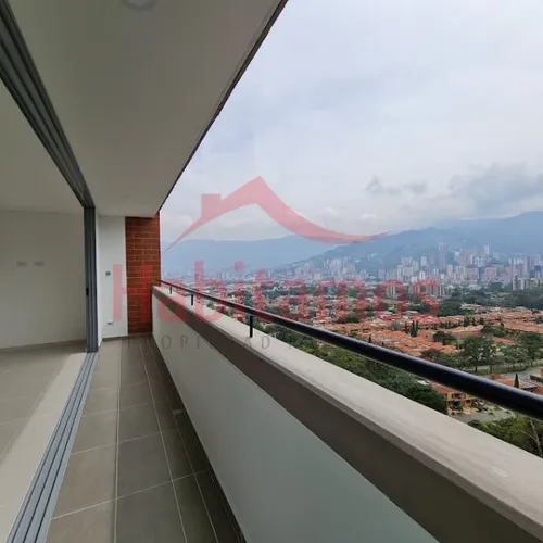 Apartaestudio En Venta En Itagüí - Suramérica Cod 68202