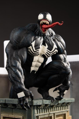 1/6 Scale Venom Mcfarlane Toys