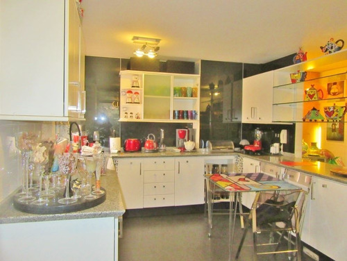 Departamento En Venta De 3 Dorm. En Las Condes