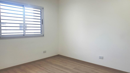 Imagen 15 de 15 de Duplex De 4 Ambientes Con Cochera En Ituzaingó Norte