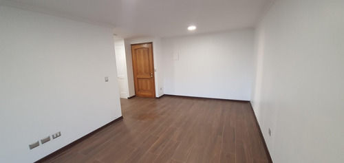 Imagen 9 de 13 de Hermoso Departamento 3d + 2b + 1est. + 1bd. Vitacura.