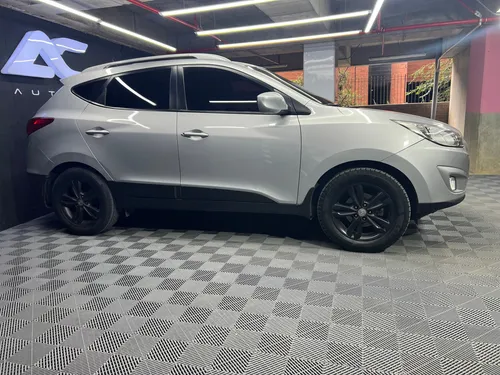 Hyundai Tucson IX35 GL 2.0 4X2